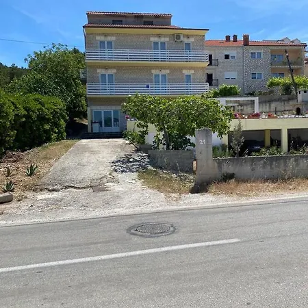 Skender Bed & Breakfast *